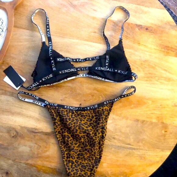 NWT! Kendall & Kylie Animal Print Logo Tape Bikini size XL - Picture 6 of 12
